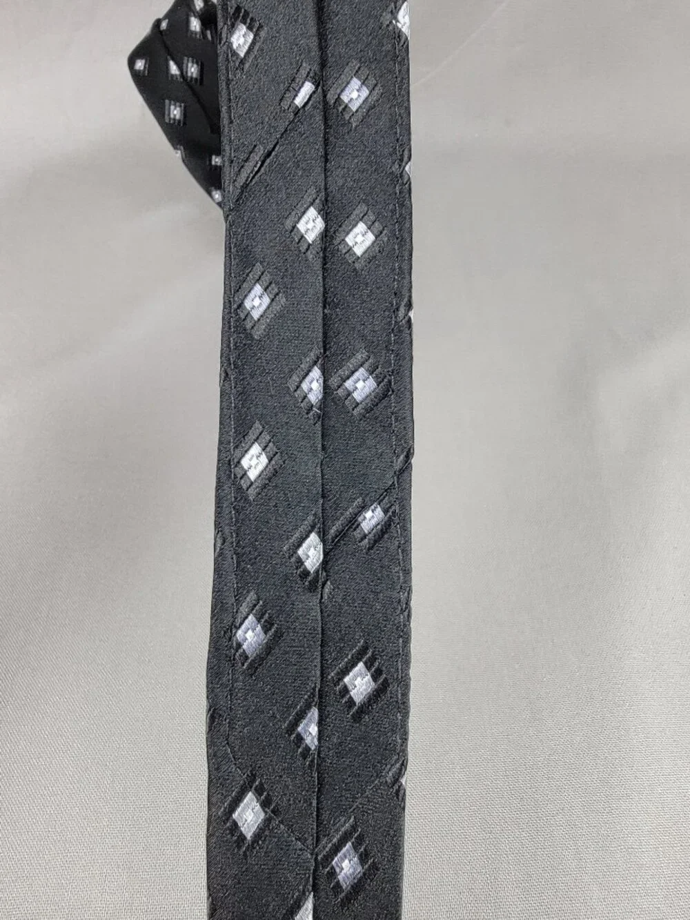 Pronto Uomo Silk Necktie Tie Mens Black Gray Geometric Diamond Square